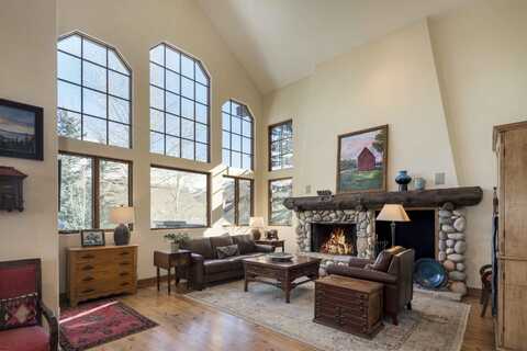 6 Coyote Court, Sun Valley, ID 83353
