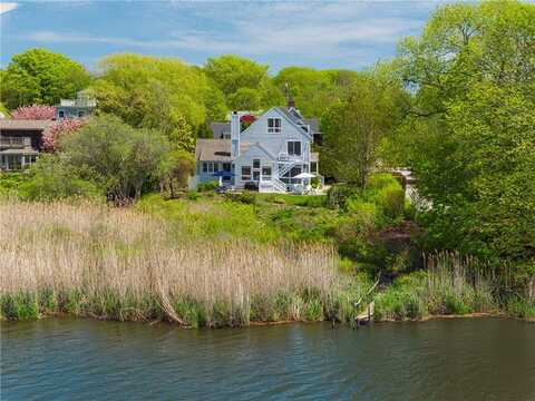 8 Key Court, Newport, RI 02840