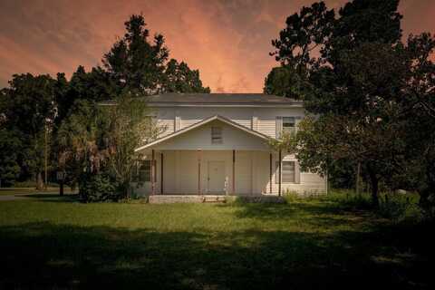 75 Yellow Jacket Avenue, Sopchoppy, FL 32358