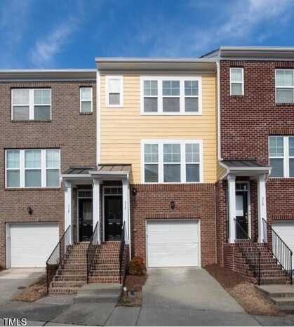 317 Michigan Avenue, Cary, NC 27519