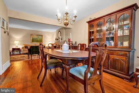 2939 W GERMANTOWN PIKE, NORRISTOWN, PA 19403