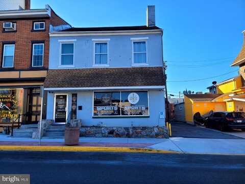 916 CUMBERLAND STREET, LEBANON, PA 17042