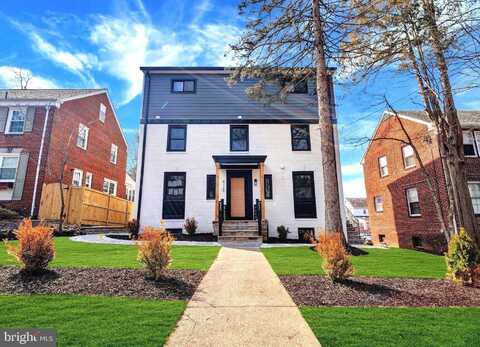 8120 EASTERN AVENUE NW, WASHINGTON, DC 20012