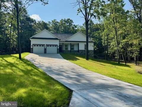 33 BUTTERNUT LANE, BERKELEY SPRINGS, WV 25411