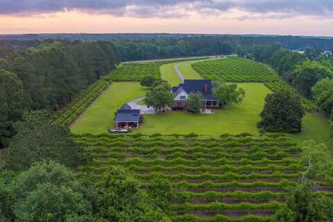 2421 Nashville Enigma Rd., Nashville, GA 31639