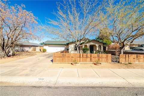 3300 N Apache Street, Kingman, AZ 86401