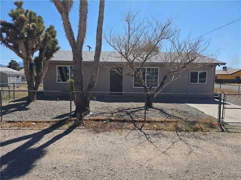 2800 E Thompson Avenue, Kingman, AZ 86409