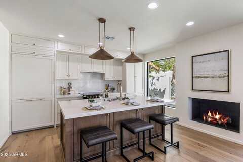 7520 E VALLEY VIEW Road, Scottsdale, AZ 85250