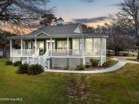 538 Harbor Drive SE, Bolivia, NC 28422