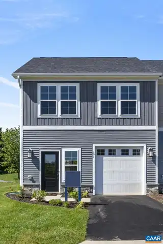 90 SPRINGDALE RD, WAYNESBORO, VA 22980