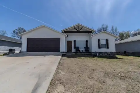 106 FORMON Drive, Paragould, AR 72450