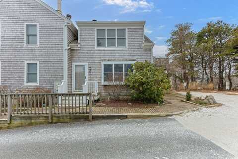 48 Harry Kemp Way, Provincetown, MA 02657