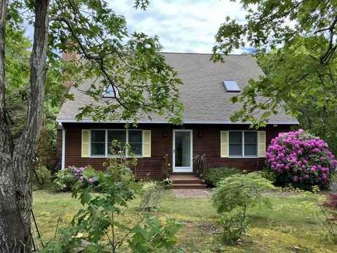 79 Pinewood Circle, Wellfleet, MA 02667