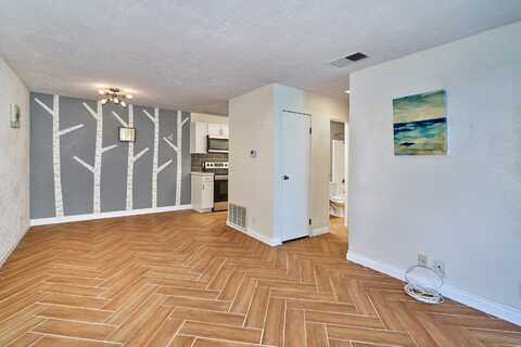 2875 N Los Felices Road, Palm Springs, CA 92262