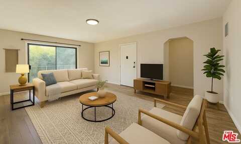 925 S HOLT AVE, LOS ANGELES, CA 90035