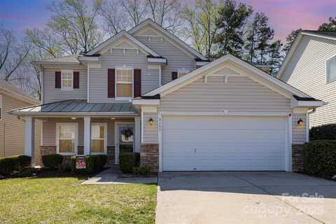 9705 Falling Stream Drive, Charlotte, NC 28214