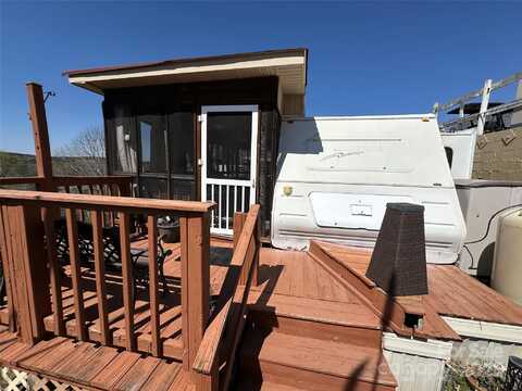 108 Robin Lane, New London, NC 28127