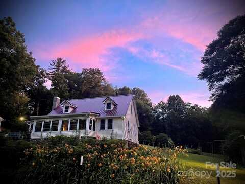 256 Forest Hill Circle, Brevard, NC 28712