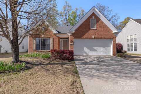 9205 Kestral Ridge Drive, Charlotte, NC 28269