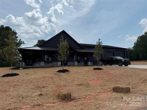 108 Winners Circle unit: 5, Mooresville, NC 28117