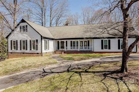 10101 Woodview Circle, Charlotte, NC 28277
