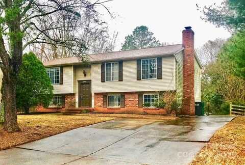 9521 Robert Burns Court, Charlotte, NC 28213