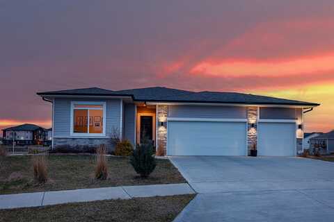 5324 Bradbury Court, Ames, IA 50014