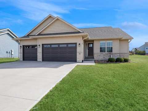 203 Dogwood Lane, Tiffin, IA 52340
