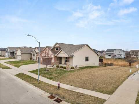 813 SE 14th Street, Grimes, IA 50111