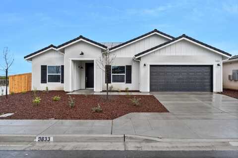 3833 Via Santa Barbara, Madera, CA 93637