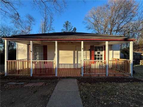 18 Laurel Street, Covington, GA 30014