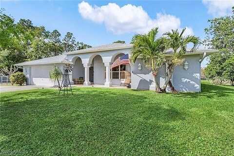 1107 Connie Avenue N, Lehigh Acres, FL 33971