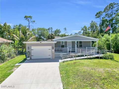 2803 13th Street W, Lehigh Acres, FL 33971