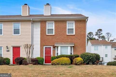 219 Holcomb Ferry, Roswell, GA 30076