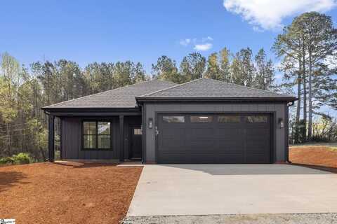 351 Scenic Avenue, Campobello, SC 29322