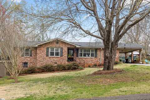 118 Gaston Drive, Travelers Rest, SC 29690