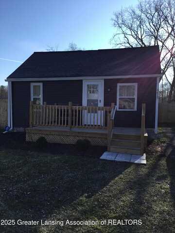 4615 Hughes Road, Lansing, MI 48910