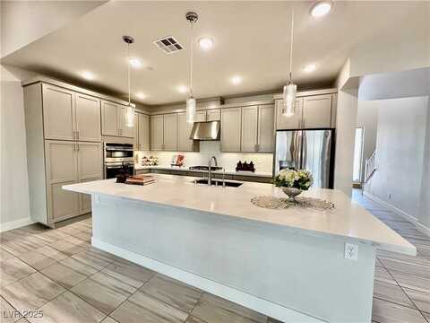 4285 Sunrise Flats Street, Las Vegas, NV 89135