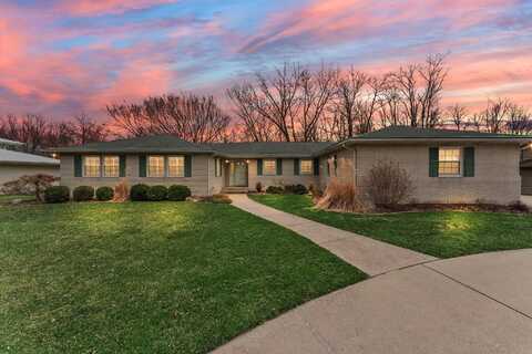 209 Shorewood Drive, Valparaiso, IN 46385