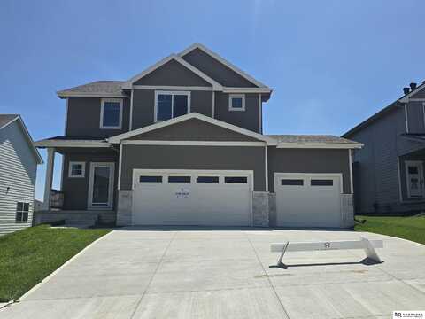 17547 Potter Street, Bennington, NE 68007
