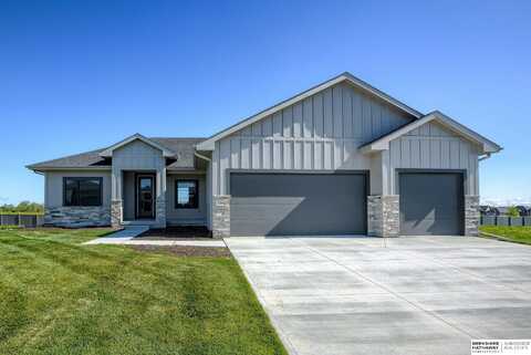 21014 Atwood Avenue, Elkhorn, NE 68022