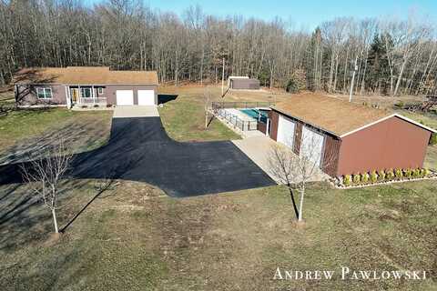 16861 Peach Ridge Avenue, Kent City, MI 49330