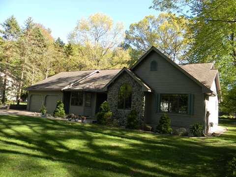 6679 W Timber Lane, Ludington, MI 49431