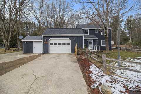 1200 N Meadowbrook Road, White Cloud, MI 49349