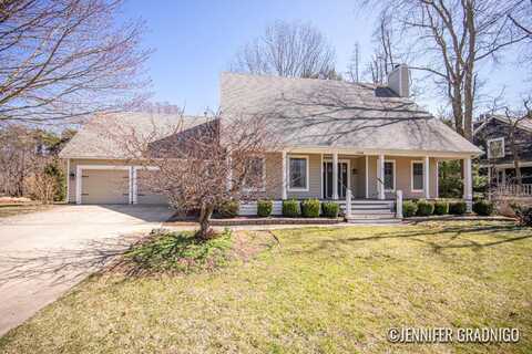 4769 Pine Hollow Road, Holland, MI 49423