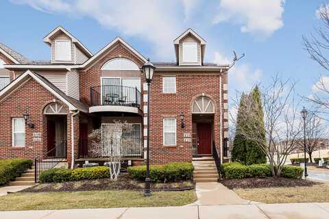 115 W Oakbrook Drive, Ann Arbor, MI 48103