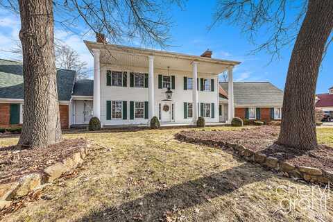8324 Wallinwood Springs Drive, Jenison, MI 49428