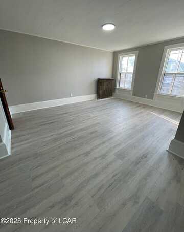38 S Welles Street, Beach Haven, PA 18704