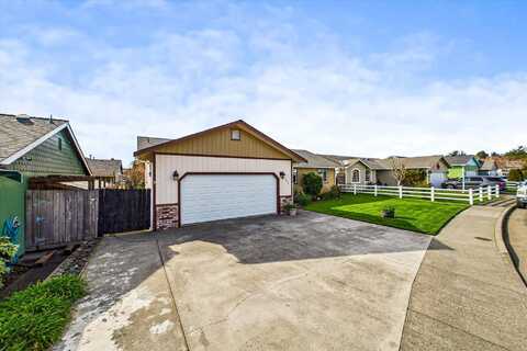 274 Senestraro Way, Fortuna, CA 95540