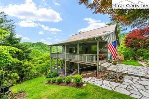 306 S Turkey Ridge Road, Lansing, NC 28643
